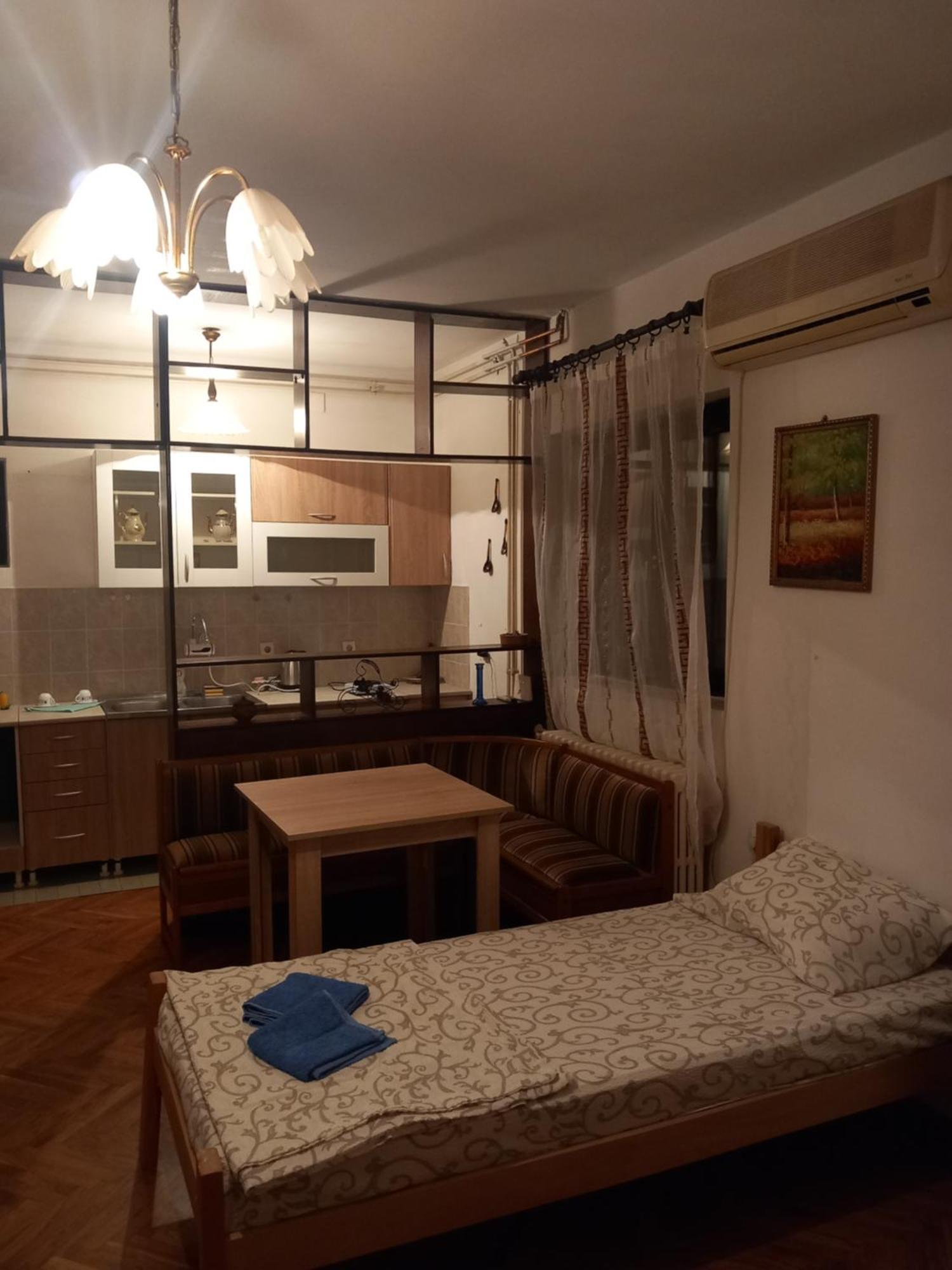 Rm Castell Apartments Novi Sad Esterno foto