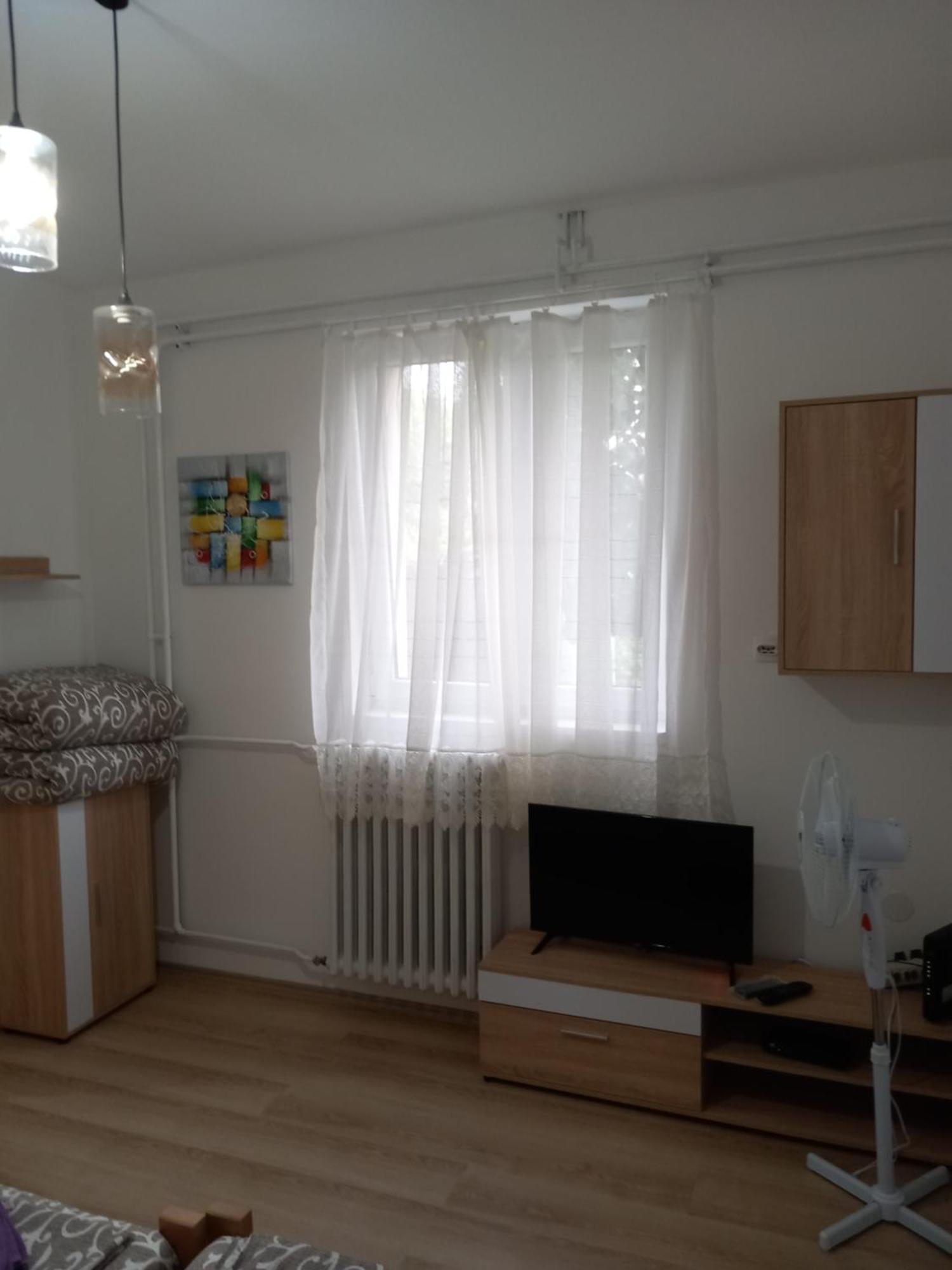 Rm Castell Apartments Novi Sad Esterno foto